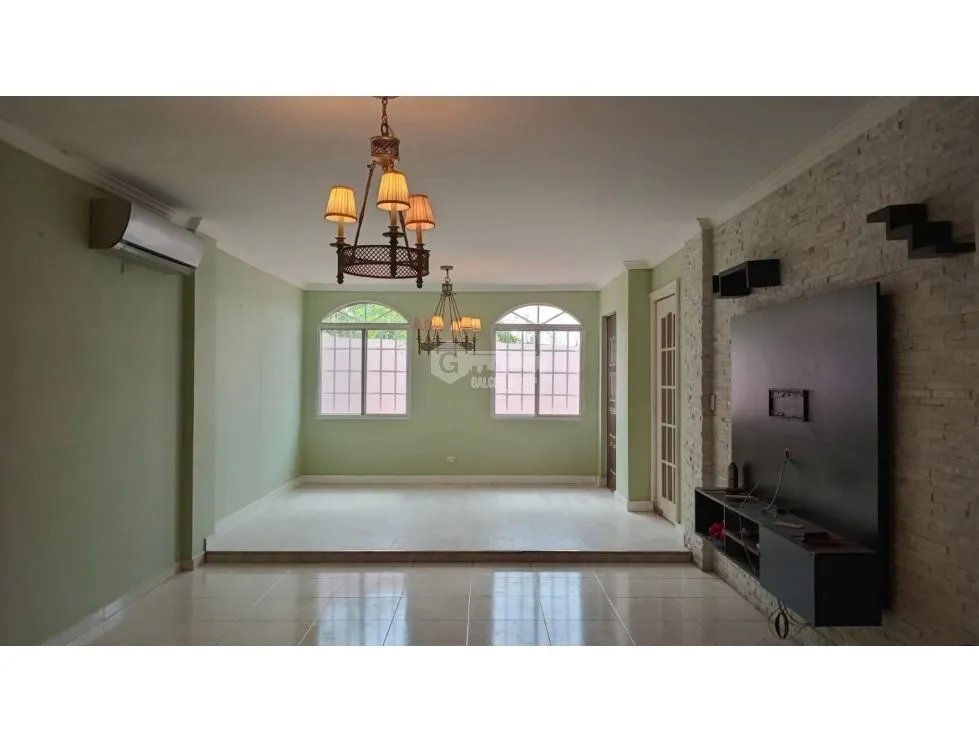 Single Family House for sale in El Crisol