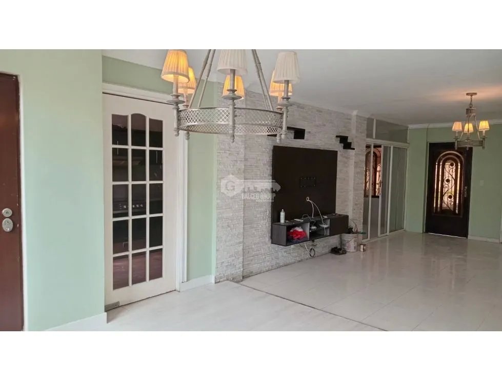 Single Family House for sale in El Crisol