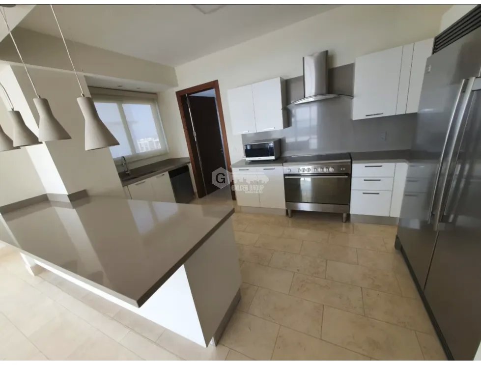Apartment for sale in Santa Maria