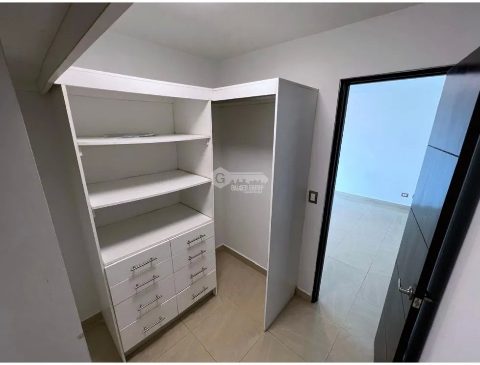 VILLA DE LAS FUENTES / PH ZAHORI / 182M / 3 HABITACION / 2 PARKING