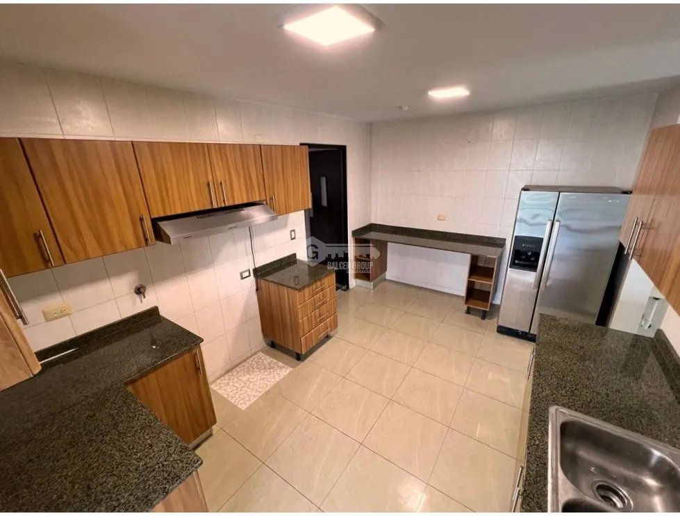 VILLA DE LAS FUENTES / PH ZAHORI / 182M / 3 HABITACION / 2 PARKING