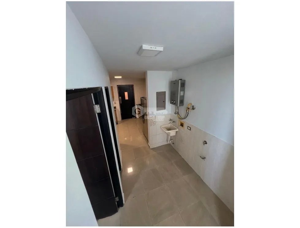 VILLA DE LAS FUENTES / PH ZAHORI / 182M / 3 HABITACION / 2 PARKING
