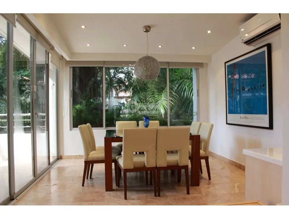 Apartment for sale in Clayton