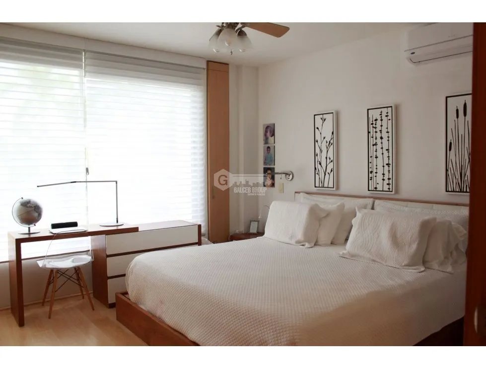 Apartment for sale in Clayton
