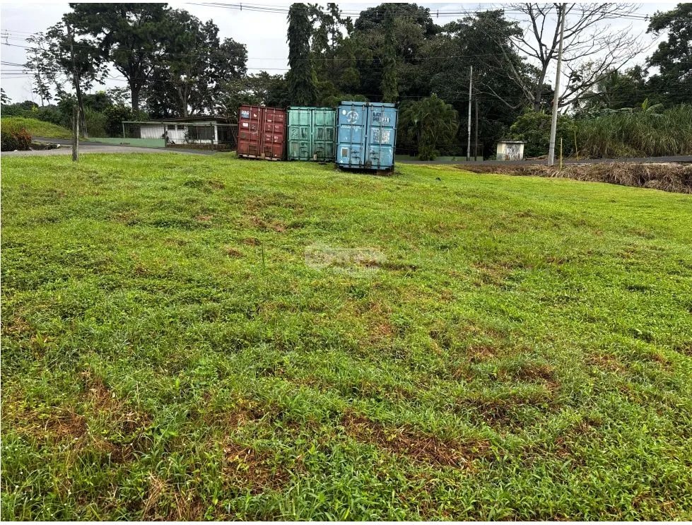 TERRENO / VILLA ZAITA / 600M / TOTALMENTE PLANO / DE ESQUINA JC