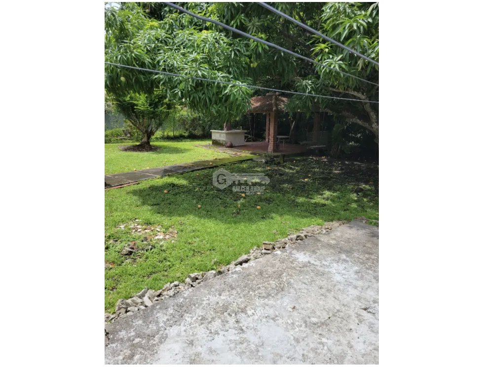 SAN FRANCISCO / ALTOS DEL GOLF / 1050M / TERRENO CON VIVIENDA JC