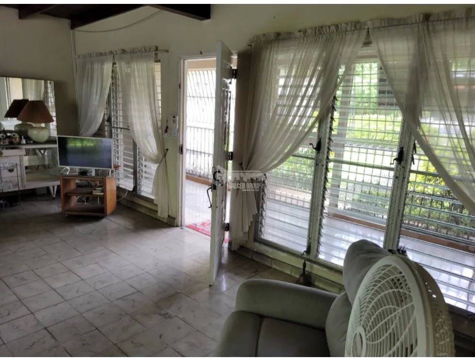 SAN FRANCISCO / ALTOS DEL GOLF / 1050M / TERRENO CON VIVIENDA JC