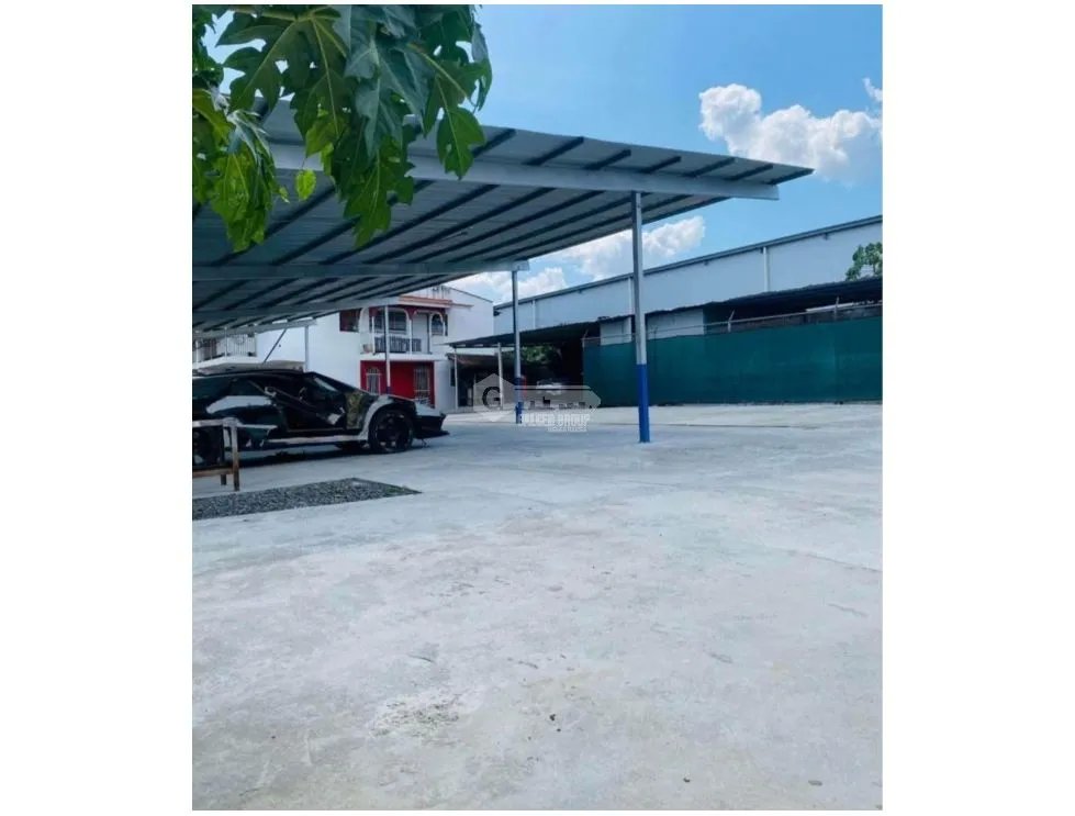 Warehouse for sale in Juan Diaz