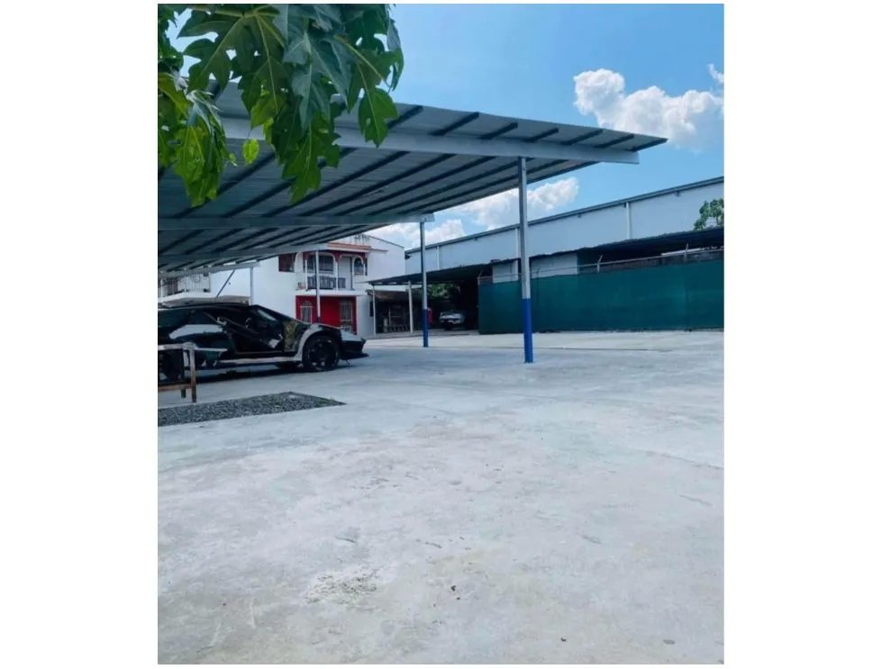 Warehouse for sale in Juan Diaz