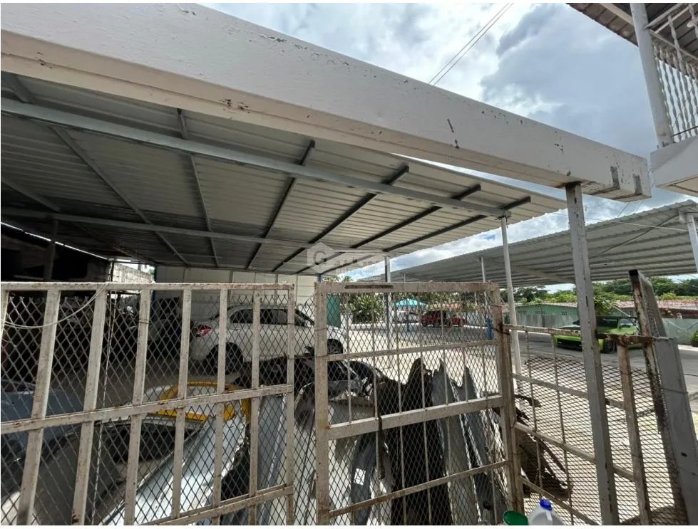 Warehouse for sale in Juan Diaz