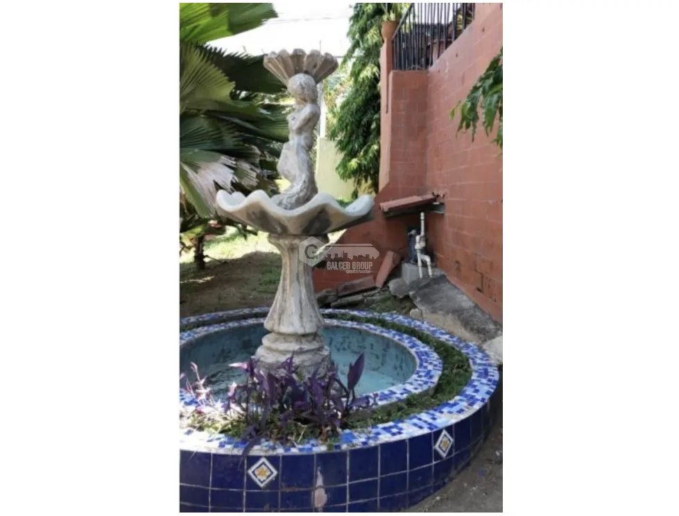 BETANIA / LOS ANGELES / 470M / 3 HABITACIONES / 3 PARKING / PISCINA