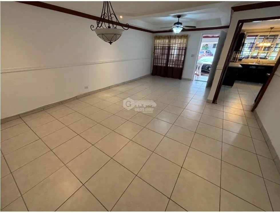 Single Family House for sale in El Bosque