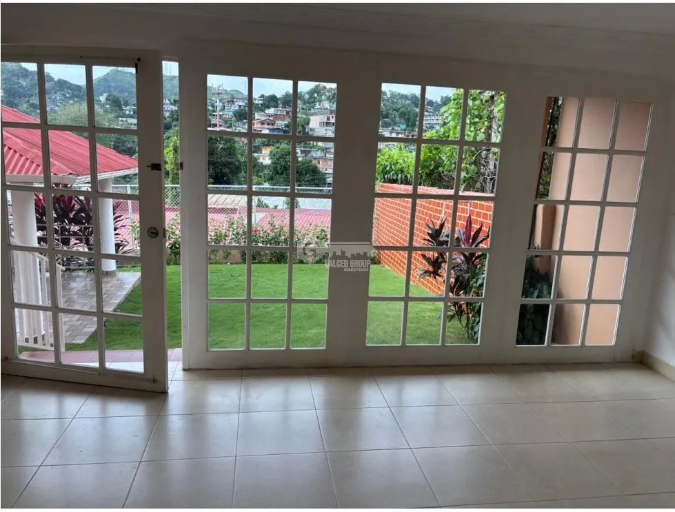 Single Family House for sale in El Bosque