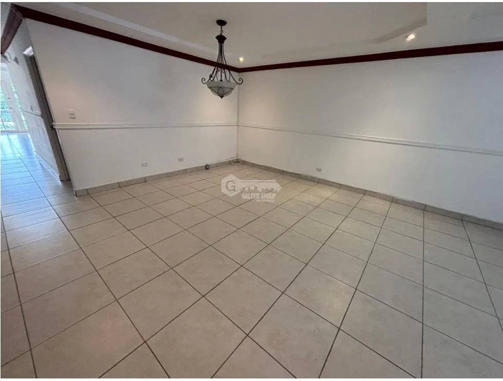 Single Family House for sale in El Bosque