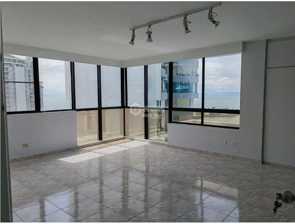 Apartment for sale in Punta Paitilla