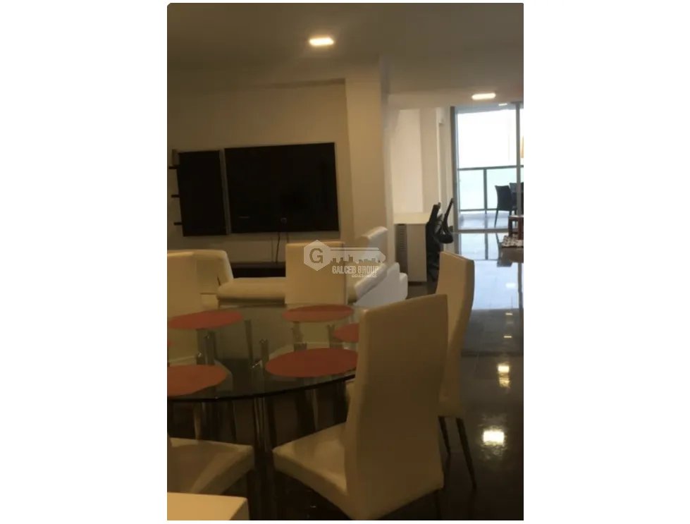 AVENIDA BALBOA / PH YOO PANAMA / 183M / 2 HABITACIONES / BALCON