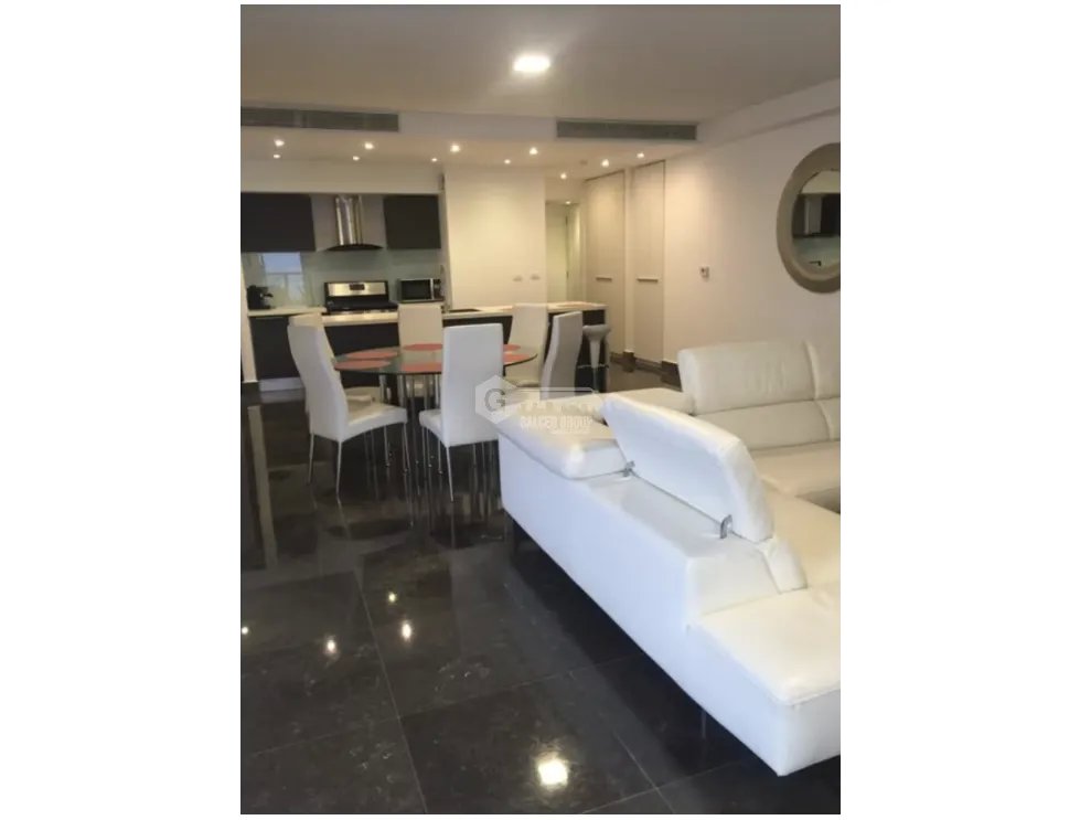 AVENIDA BALBOA / PH YOO PANAMA / 183M / 2 HABITACIONES / BALCON