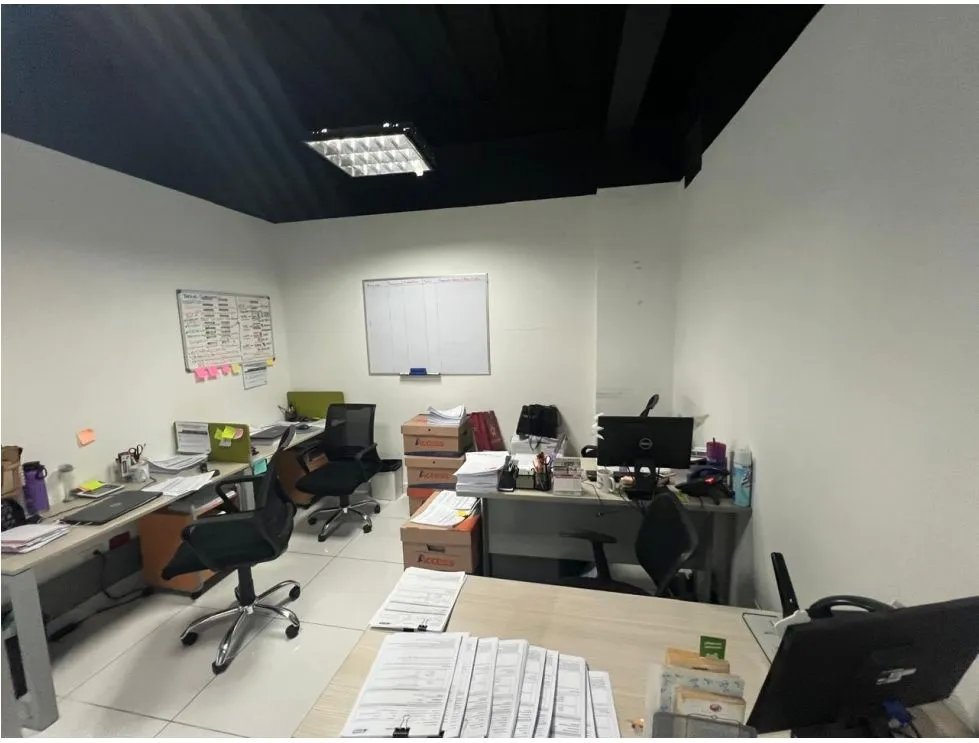 LOCAL / OBARRIO / 465M / DIVISIONES / PLANTA BAJA