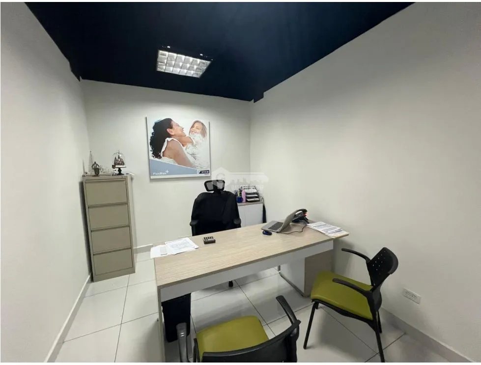 LOCAL / OBARRIO / 465M / DIVISIONES / PLANTA BAJA