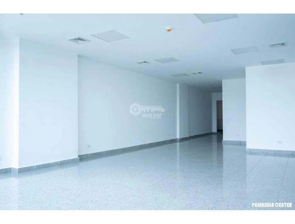 Office for rent in Costa del Este