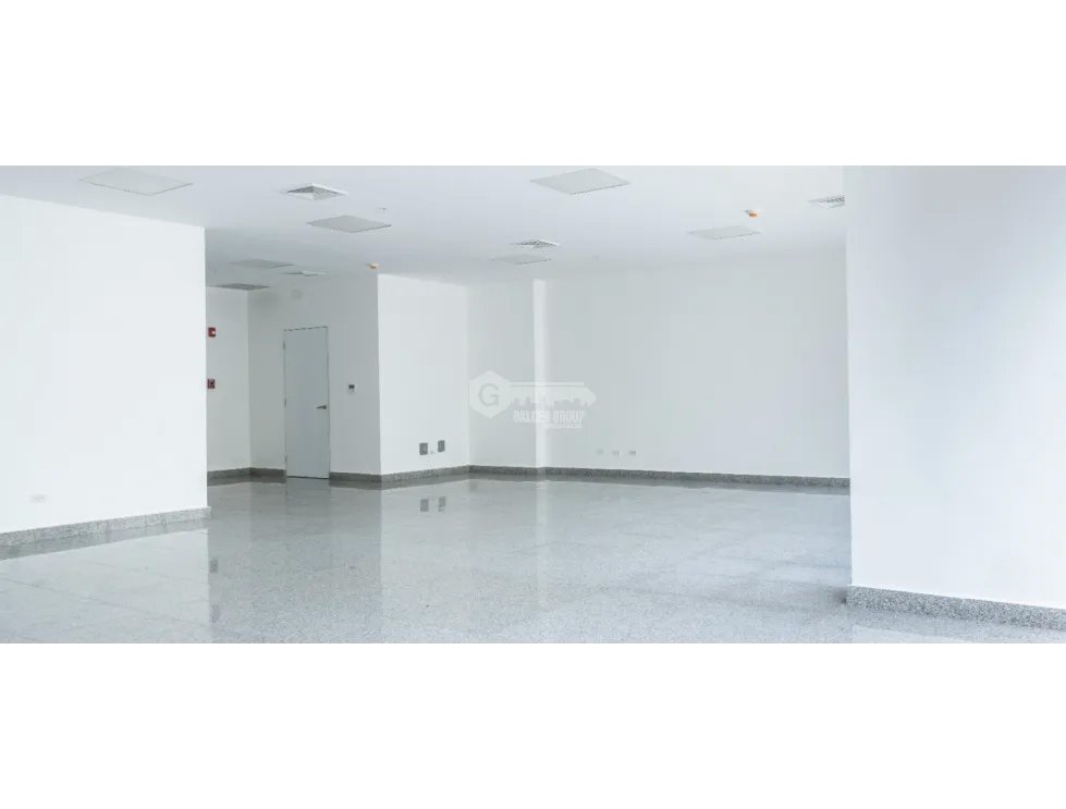 Office for rent in Costa del Este