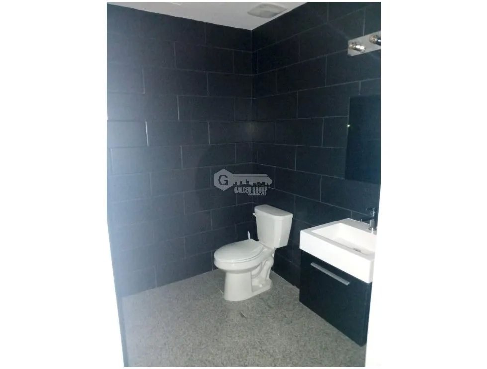 Office for rent in Costa del Este