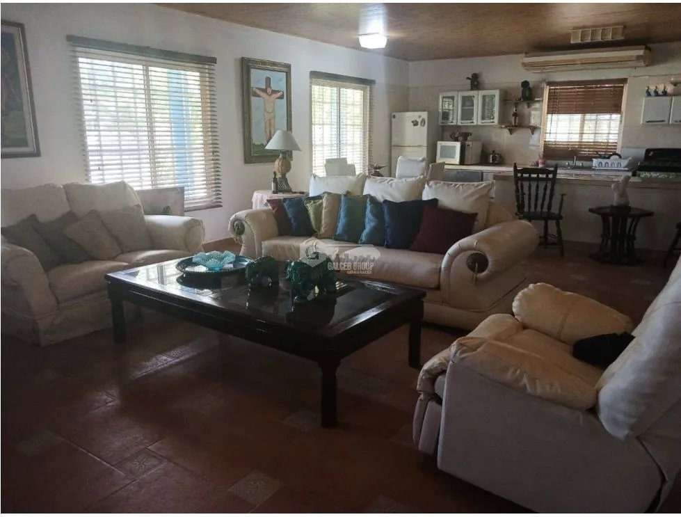 Single Family House for sale in Coronado