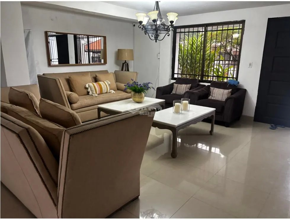 EL DORADO / BETANIA / 420M / 3 HABITACIONES / 2 NIVELES / TERRAZA JC