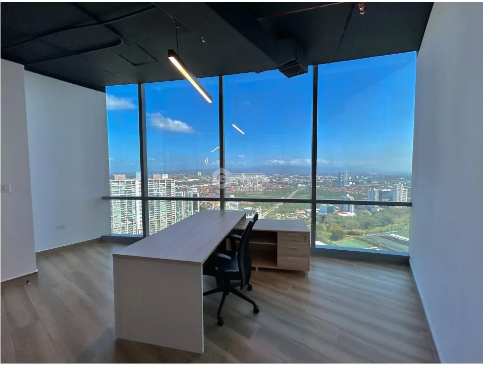 Office for rent in Costa del Este