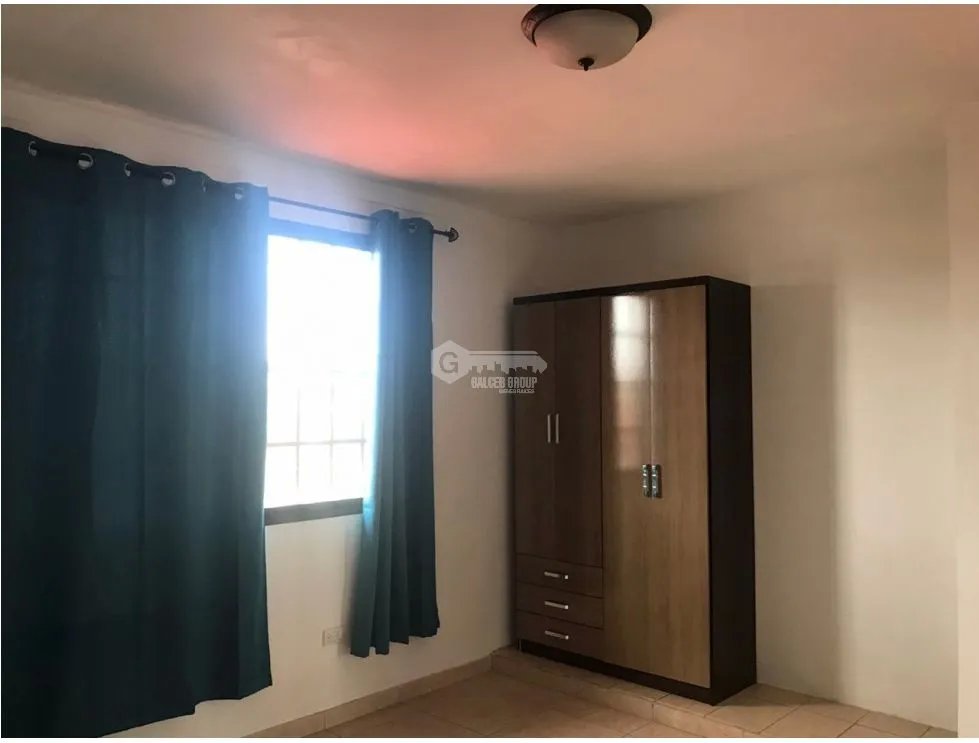 BRISAS DEL GOLF / 463 M2 / 5 HABITACION / 2 PARKING / ESQUINA / DUPLEX