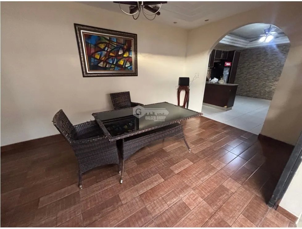 BETANIA / VILLA CACERES / 299M / 4 HABITACIONES / TERRAZA / JACUZZI JC