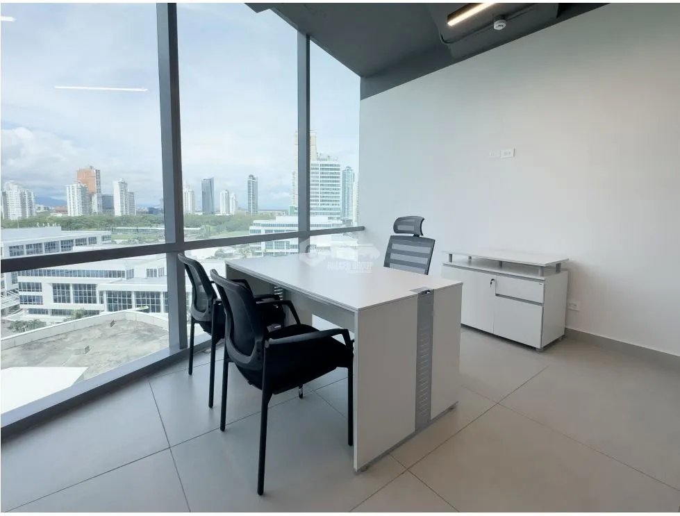 Office for rent in Costa del Este