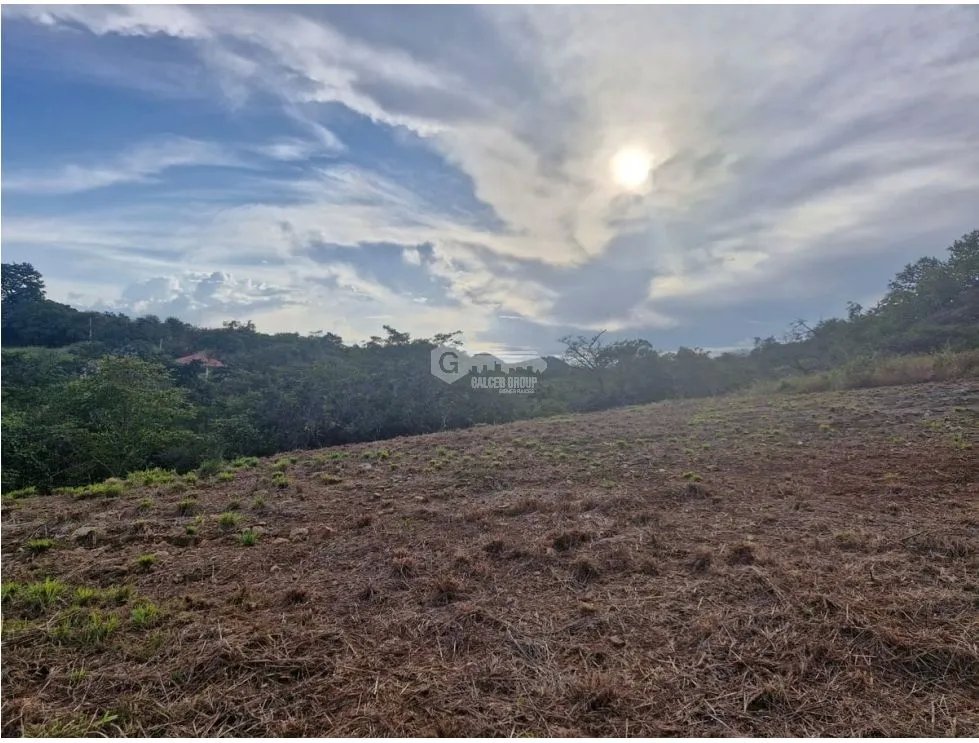 CHAME / LAS LAJAS / 25000M / TERRENO / COLINDA CON RIO / AG