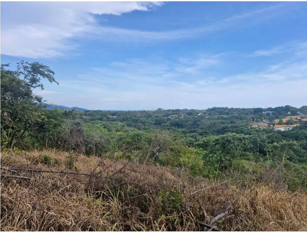 CHAME / LAS LAJAS / 25000M / TERRENO / COLINDA CON RIO / AG