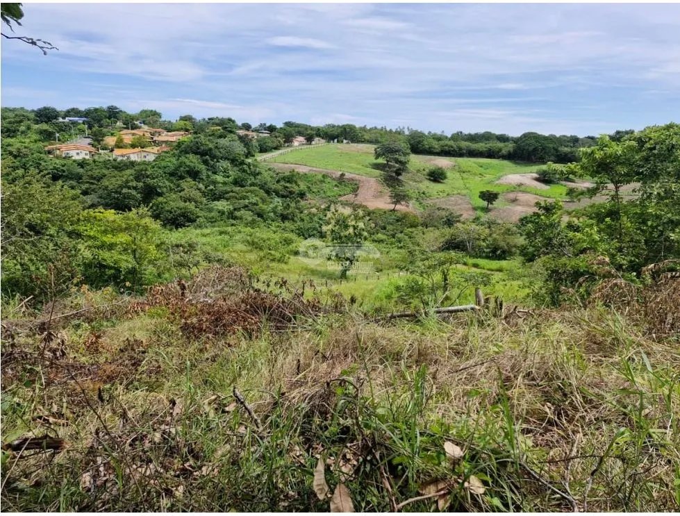 CHAME / LAS LAJAS / 25000M / TERRENO / COLINDA CON RIO / AG