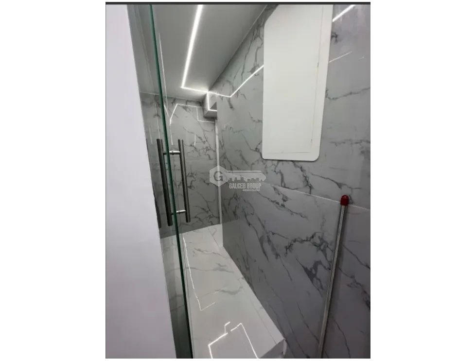BELLA VISTA / LA CRESTA / 200M / 6 PARKING / 2 MEZZANINE / SOBRE VIA