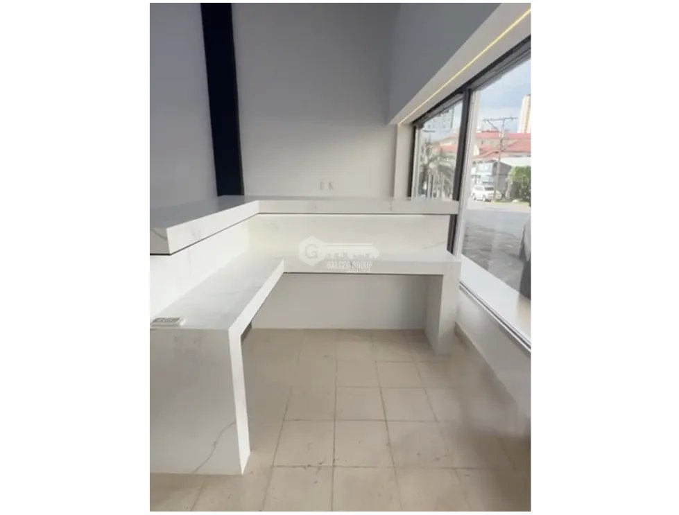 BELLA VISTA / LA CRESTA / 200M / 6 PARKING / 2 MEZZANINE / SOBRE VIA