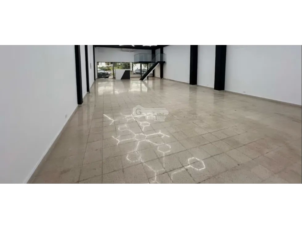 BELLA VISTA / LA CRESTA / 200M / 6 PARKING / 2 MEZZANINE / SOBRE VIA