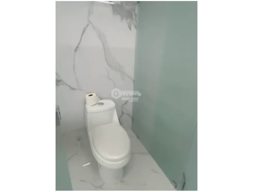 BELLA VISTA / LA CRESTA / 200M / 6 PARKING / 2 MEZZANINE / SOBRE VIA