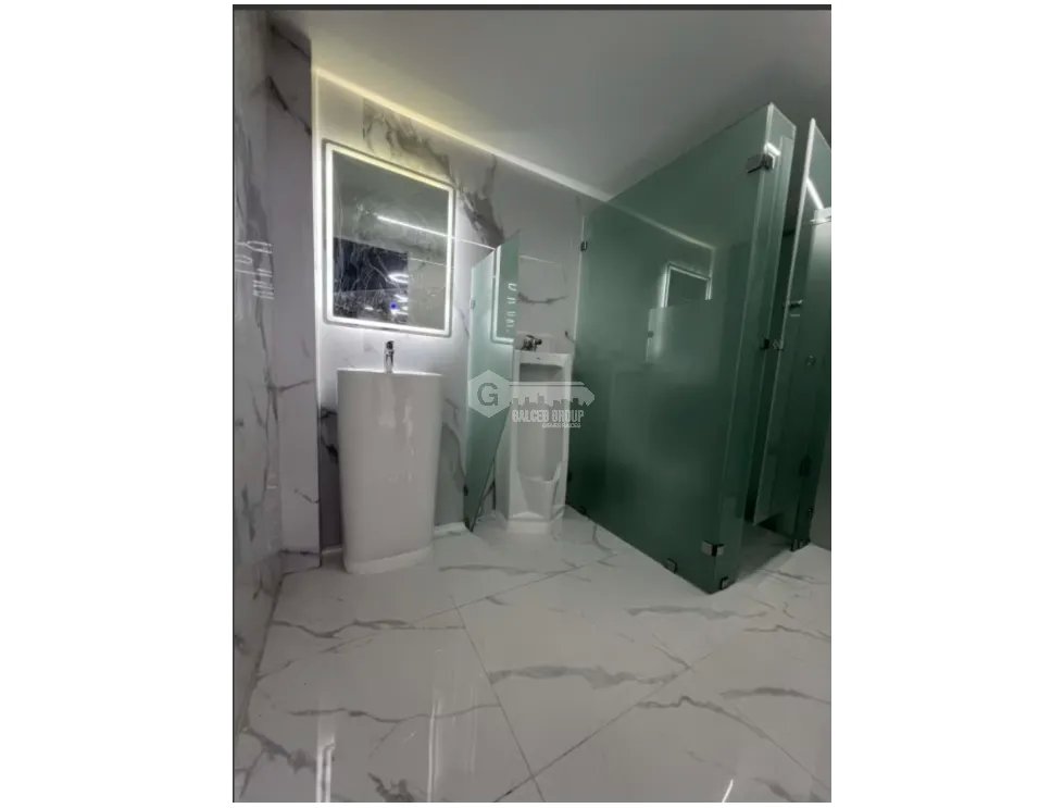 BELLA VISTA / LA CRESTA / 200M / 6 PARKING / 2 MEZZANINE / SOBRE VIA