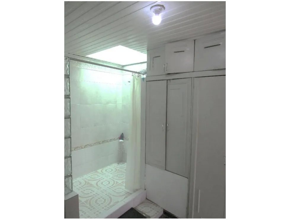 BETANIA / LOS ANGELES / 361M / DUPLEX / 4 HABITACIONES / 2 PARKING JC