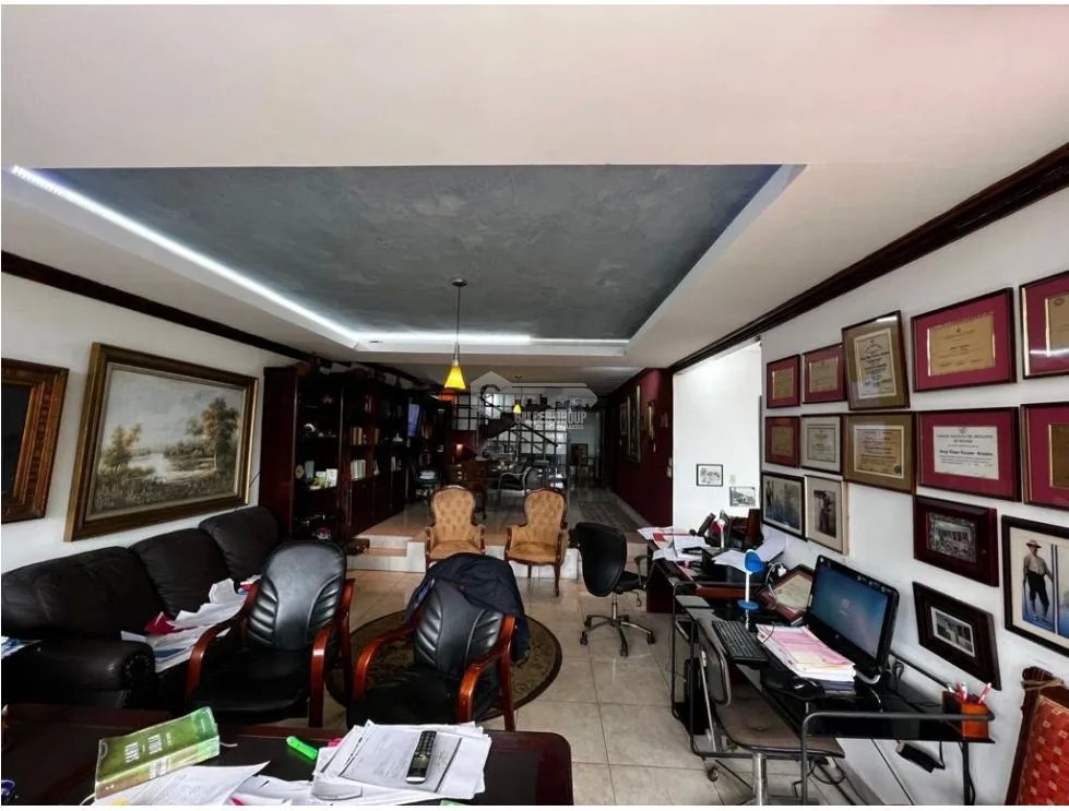 BETANIA / LOS ANGELES / 361M / DUPLEX / 4 HABITACIONES / 2 PARKING JC