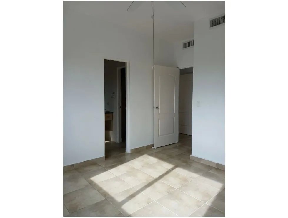 Single Family House for sale in Coronado