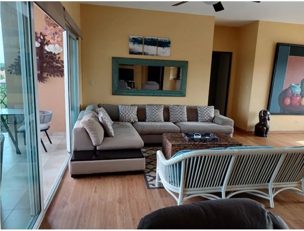 Single Family House for sale in Coronado