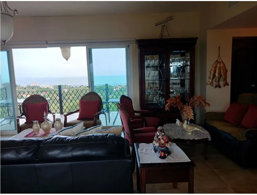 Single Family House for sale in Coronado