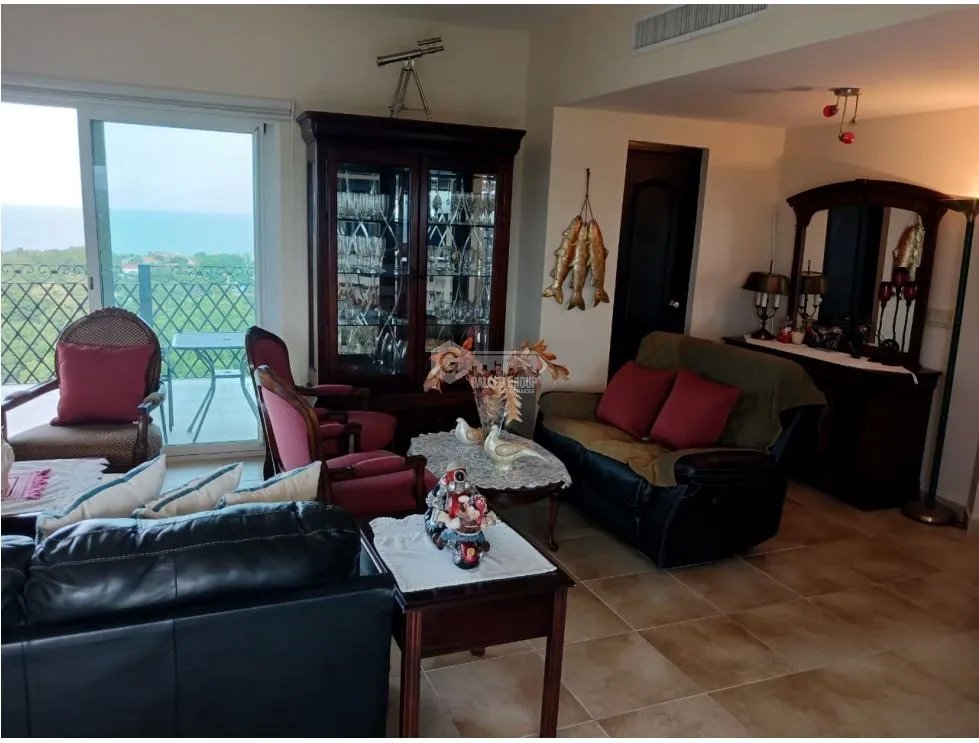 Single Family House for sale in Coronado