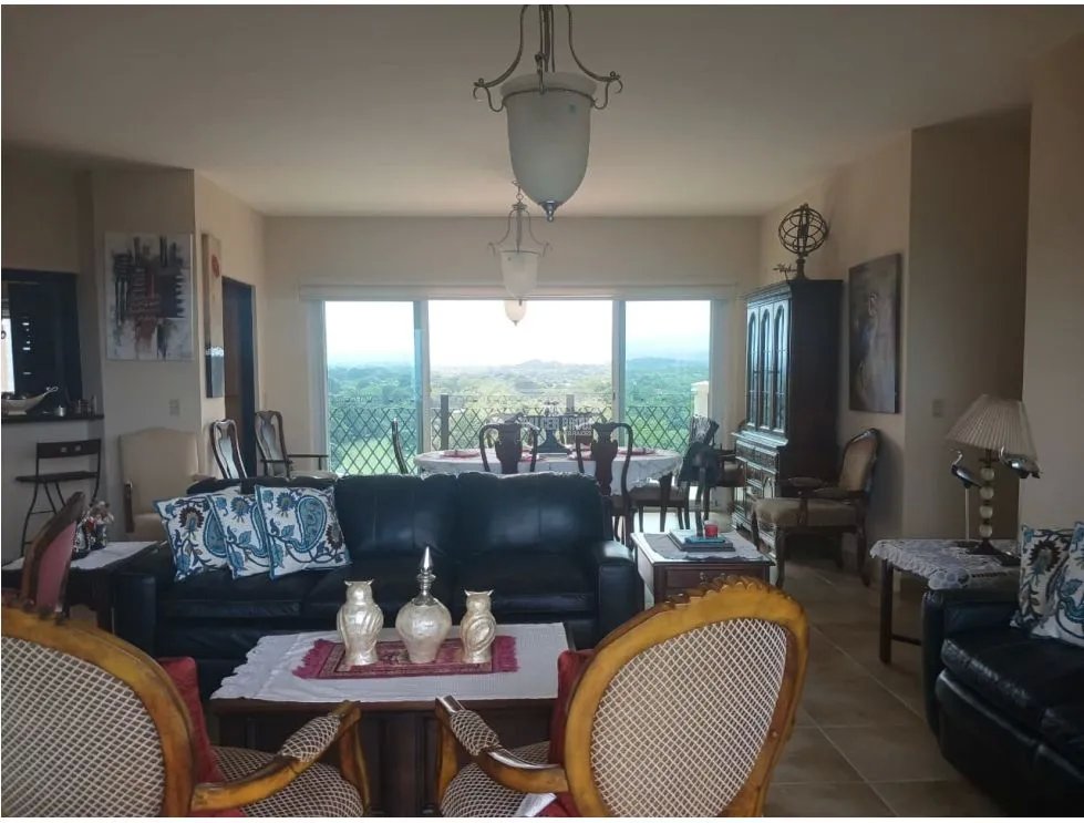 Single Family House for sale in Coronado