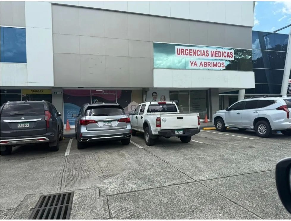 ANCON / CARDENAS CENTER / 146M / DIVISONES / PLANTA BAJA / FRENTE VIA