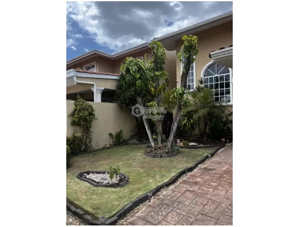 CHANIS / CASTEL NOVO / 280M / 3 HABITACIONES / 4 PARKING / DUPLEX