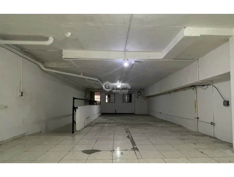 CASCO ANTIGUO / PH PLAZA CENTRAL / 120 M / MEZZANINE / FRENTE VIA